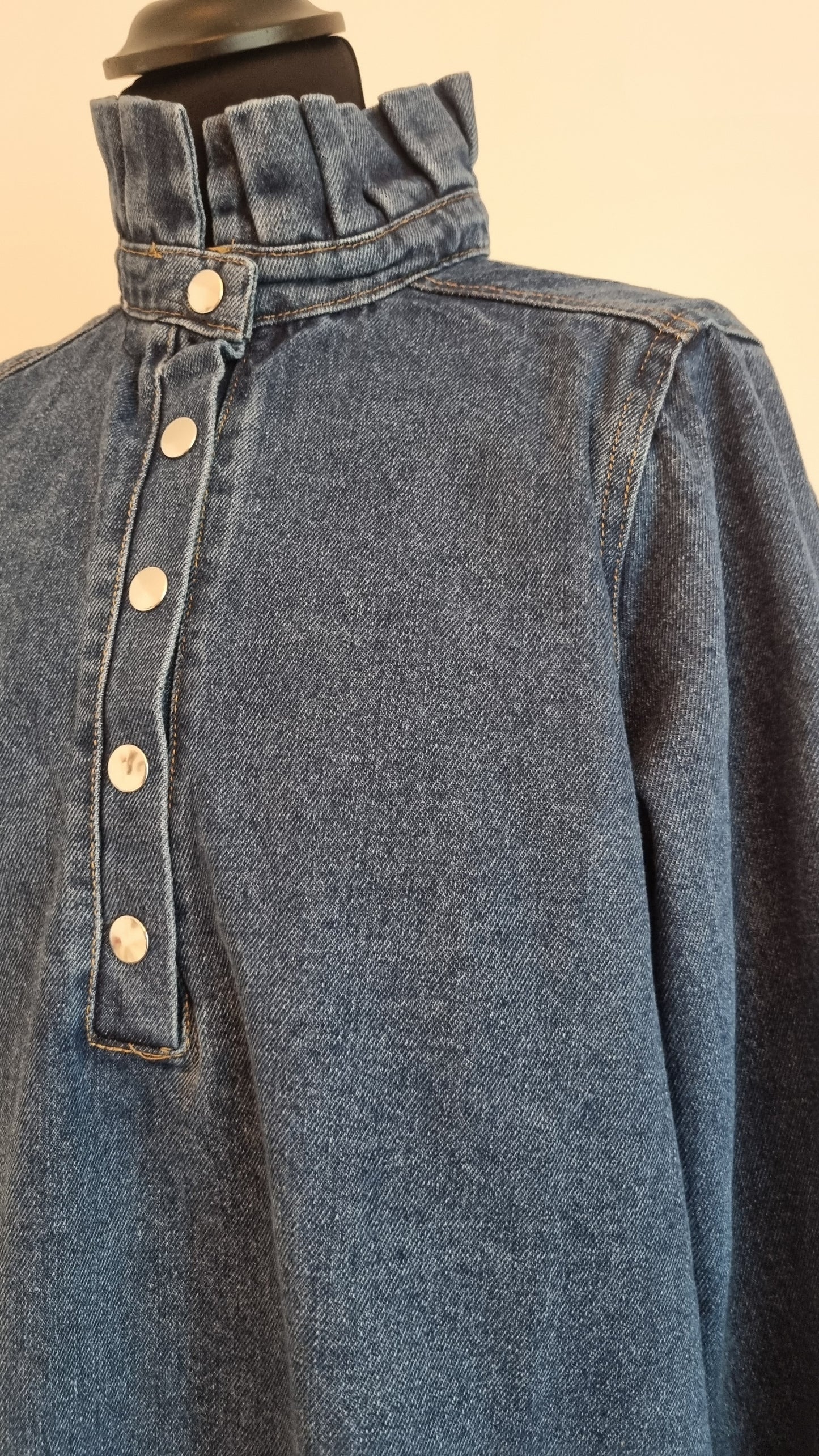 Robe đź‘— cool en jean's bleue taille S/M