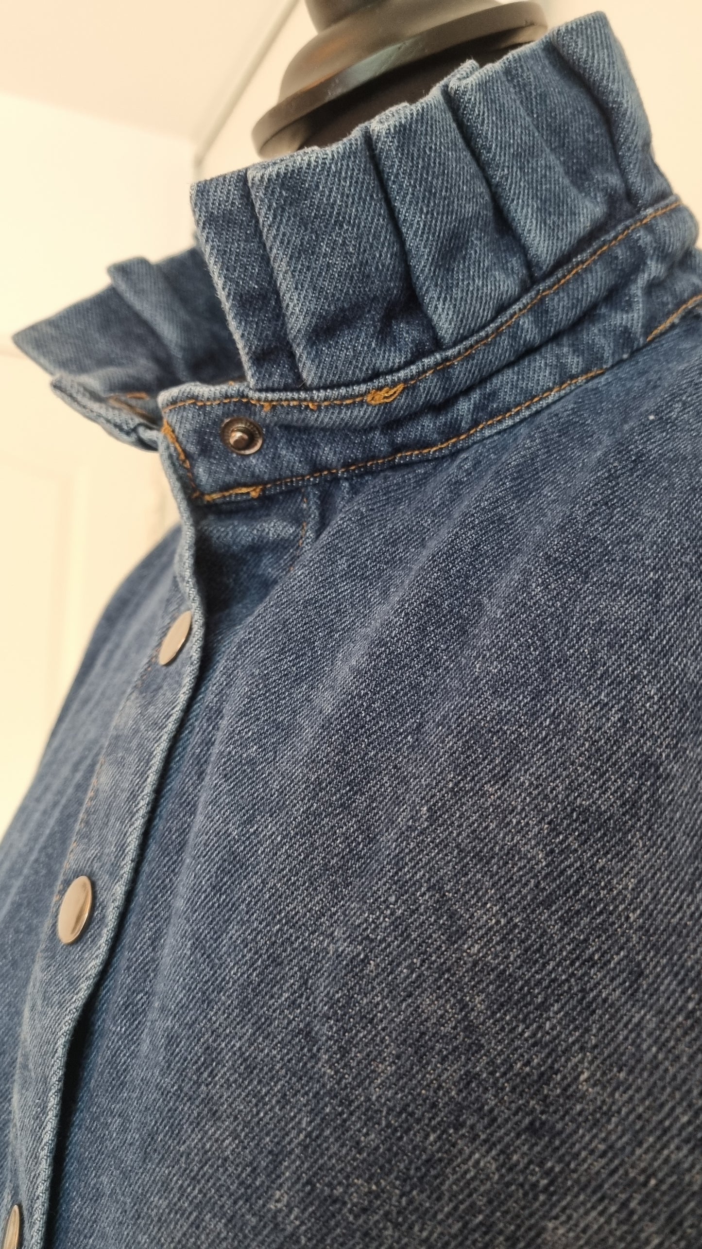 Chemise en jean's bleue Taille S/M