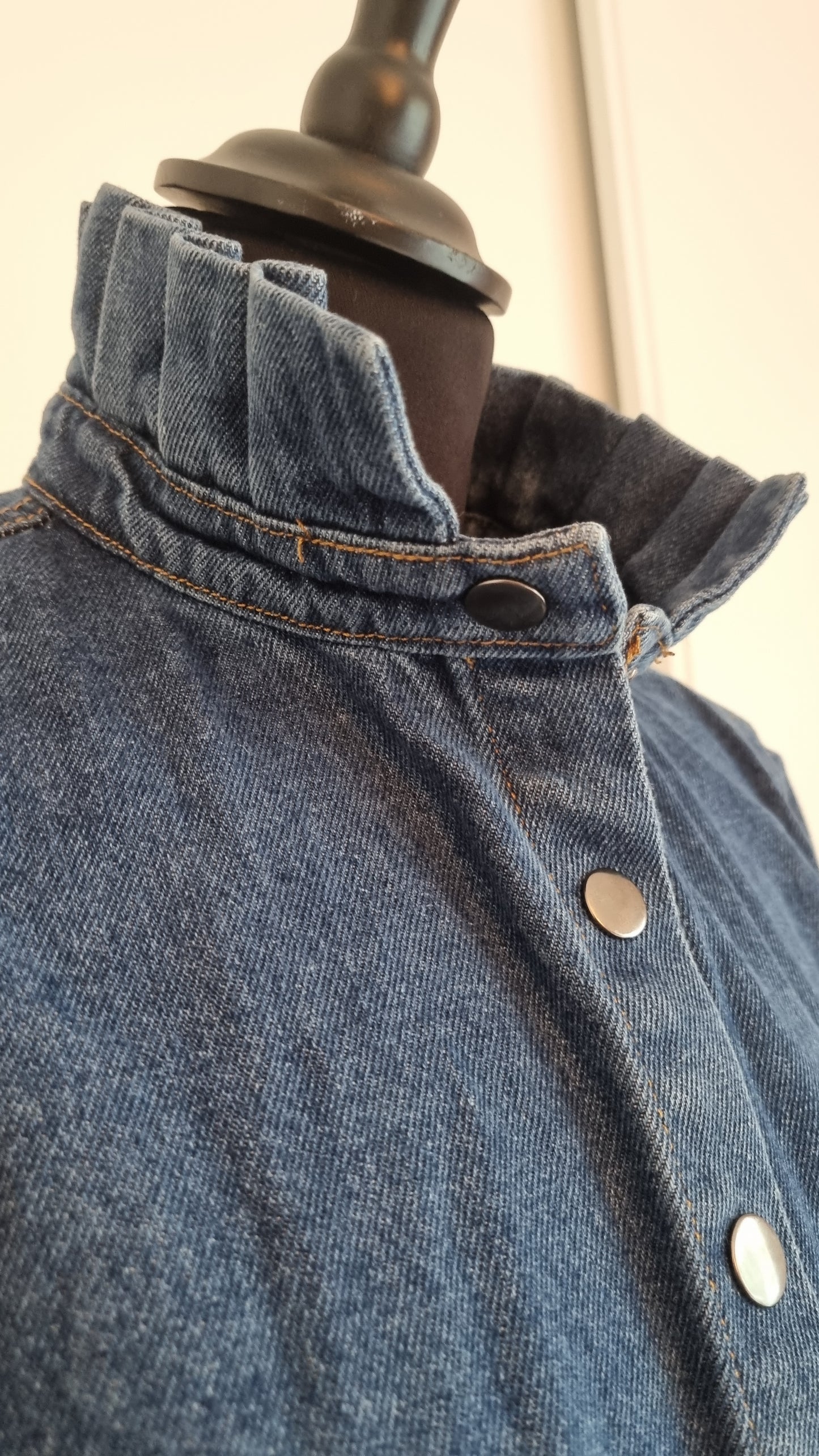Chemise en jean's bleue Taille S/M