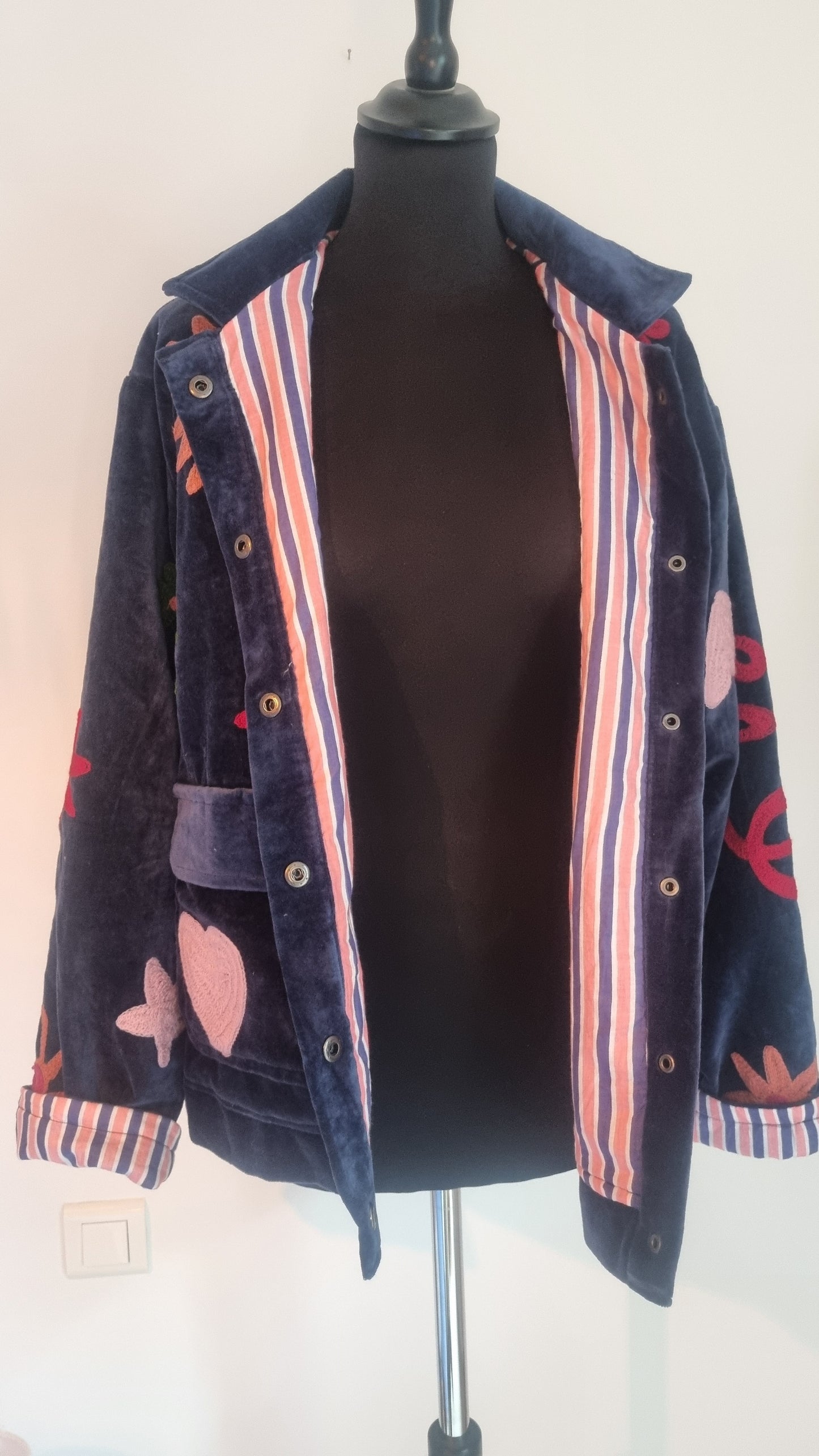 Veste brodée