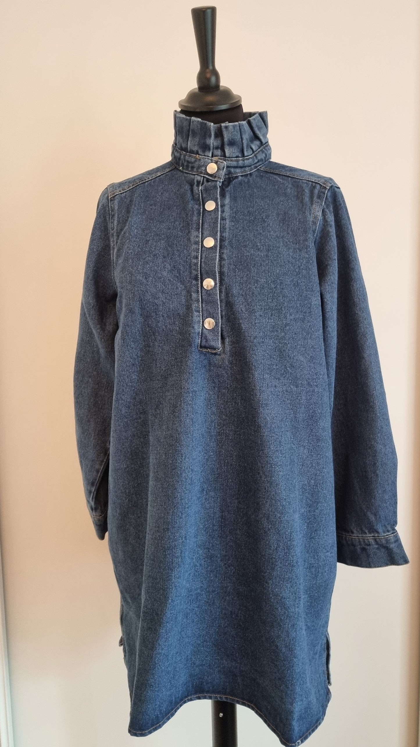 Robe 👗 cool en jean's  bleue taille M/L